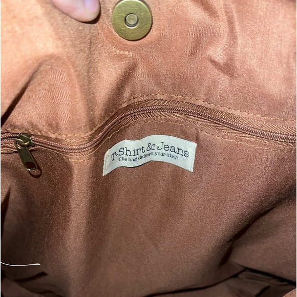 T-Shirt & Jeans Suede with fringe Bags - Picture 2 of 5